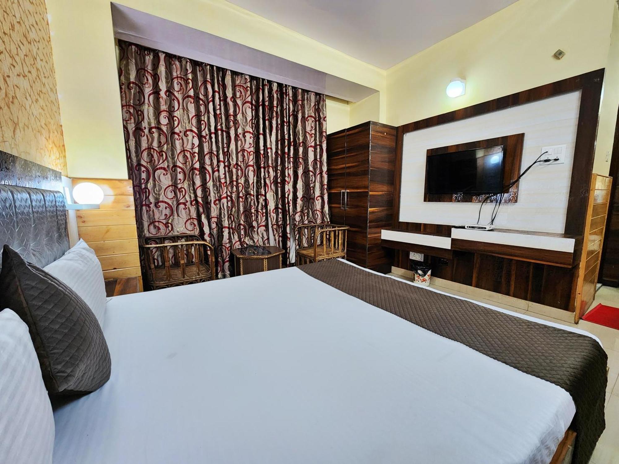 Hotel Taj Palace Near Mall Road Shimla Exterior foto