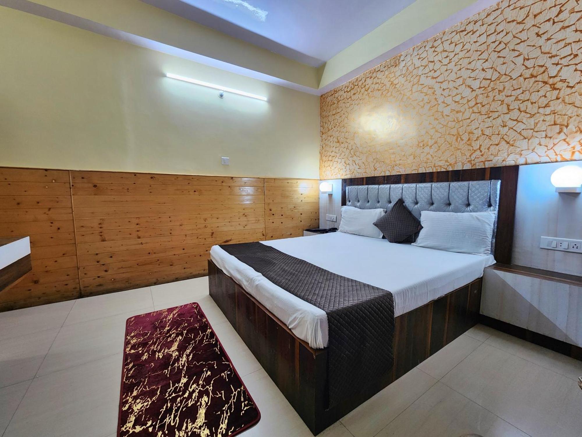 Hotel Taj Palace Near Mall Road Shimla Exterior foto
